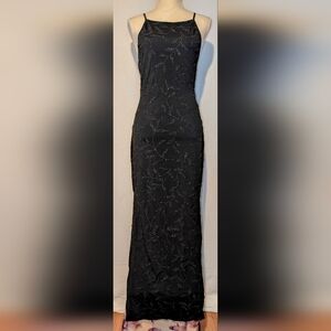 Women's Roberta Dress. Sz M. Excellent condition. Shimmery black. Vintage